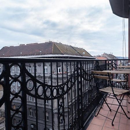 Kiraly Central Apartment With Free Parking And Ac Budapest Exterior foto